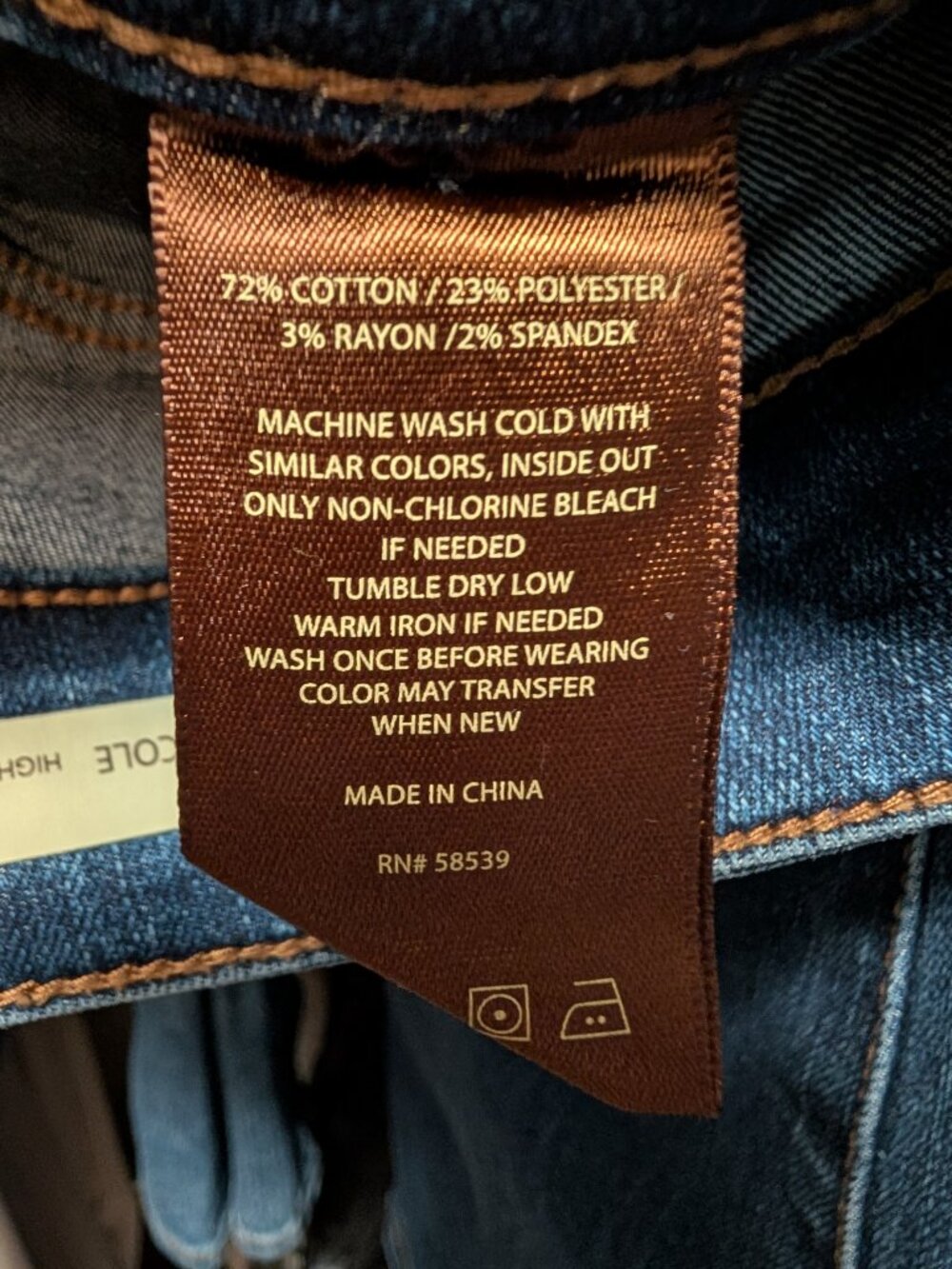 Kut from the Kloth Nicole High Waist Bootcut Jeans Size 12 - Picture 13 of 13
